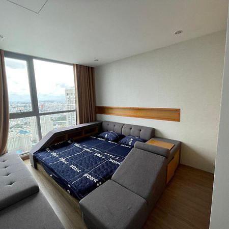 Cherry Homeapart Vinhomes Central Park Ho Chi Minh City Exterior photo