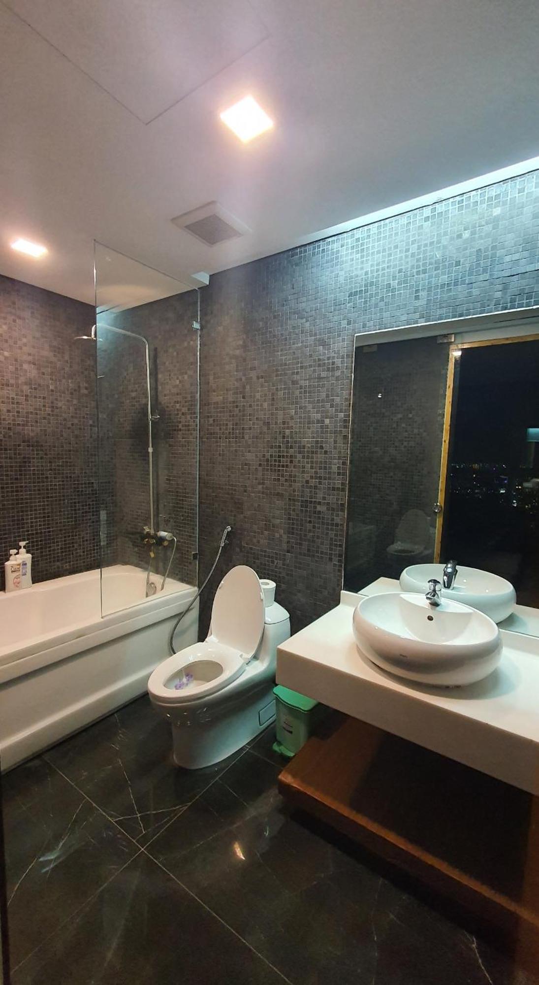 Cherry Homeapart Vinhomes Central Park Ho Chi Minh City Exterior photo