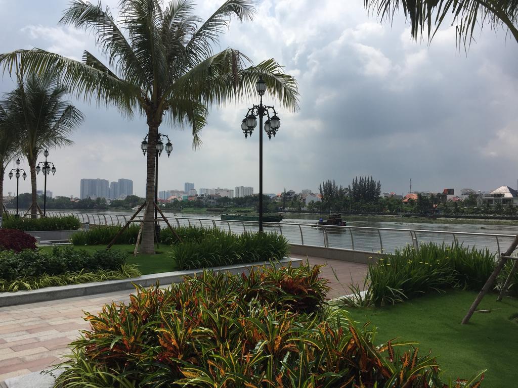 Cherry Homeapart Vinhomes Central Park Ho Chi Minh City Exterior photo