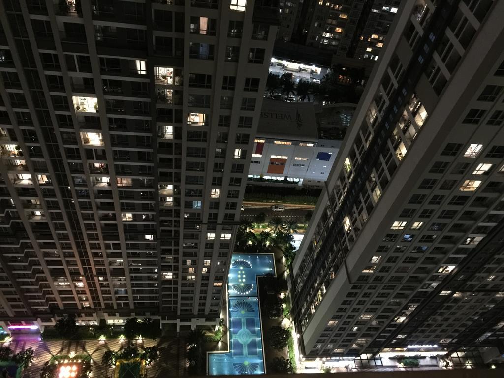 Cherry Homeapart Vinhomes Central Park Ho Chi Minh City Exterior photo