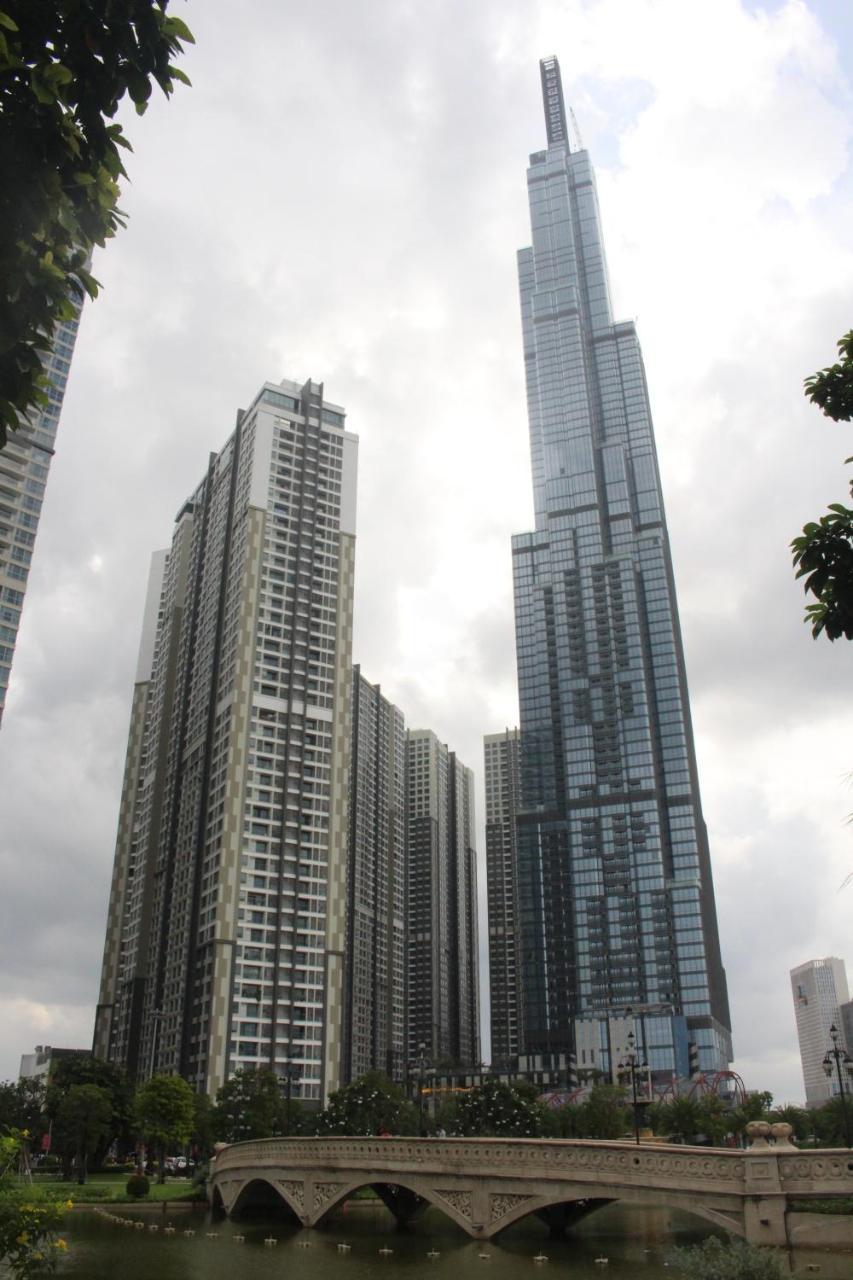 Cherry Homeapart Vinhomes Central Park Ho Chi Minh City Exterior photo